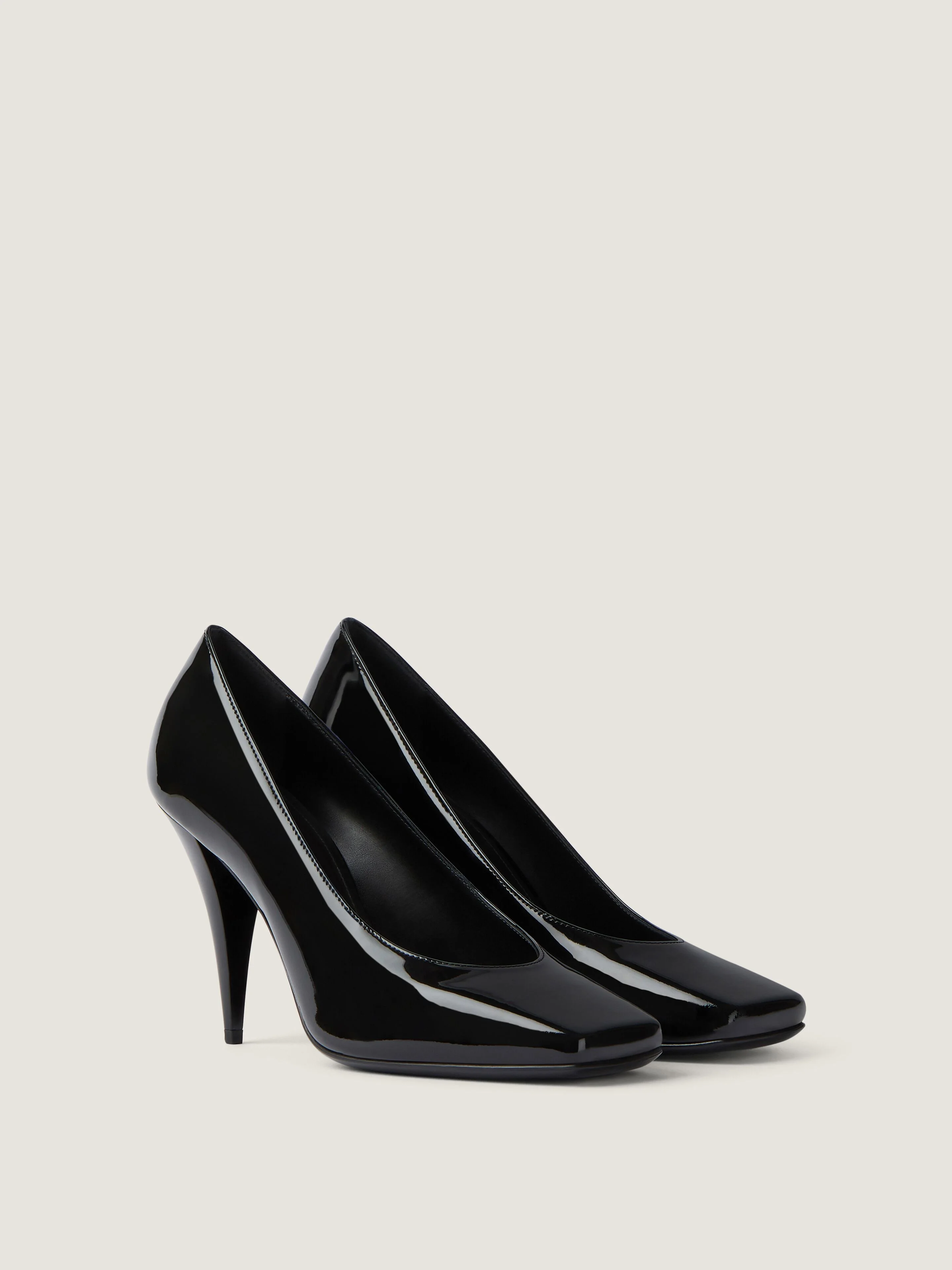 SLICED SQUARE PUMPS IN PATENT LEATHER - 1