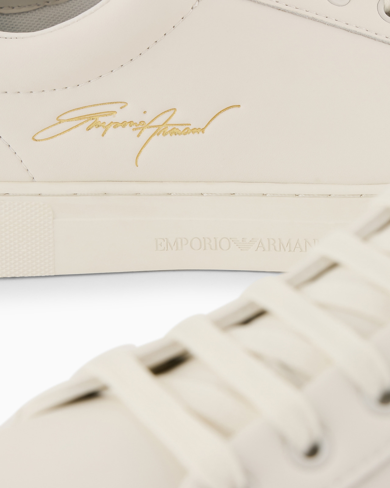 Leather sneakers with gold signature logo - 5
