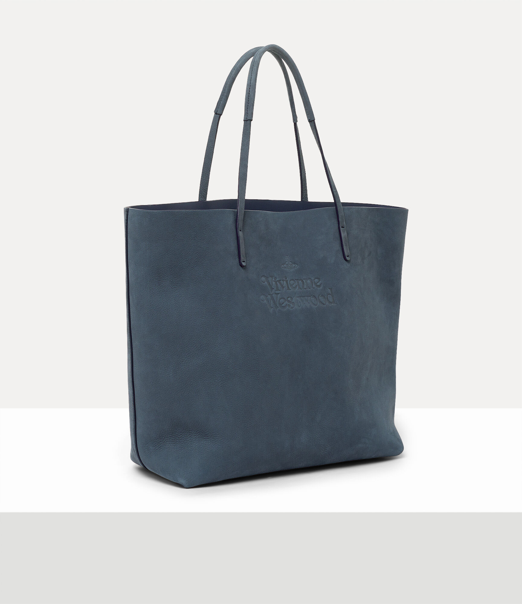 STUDIO SHOPPER - 3