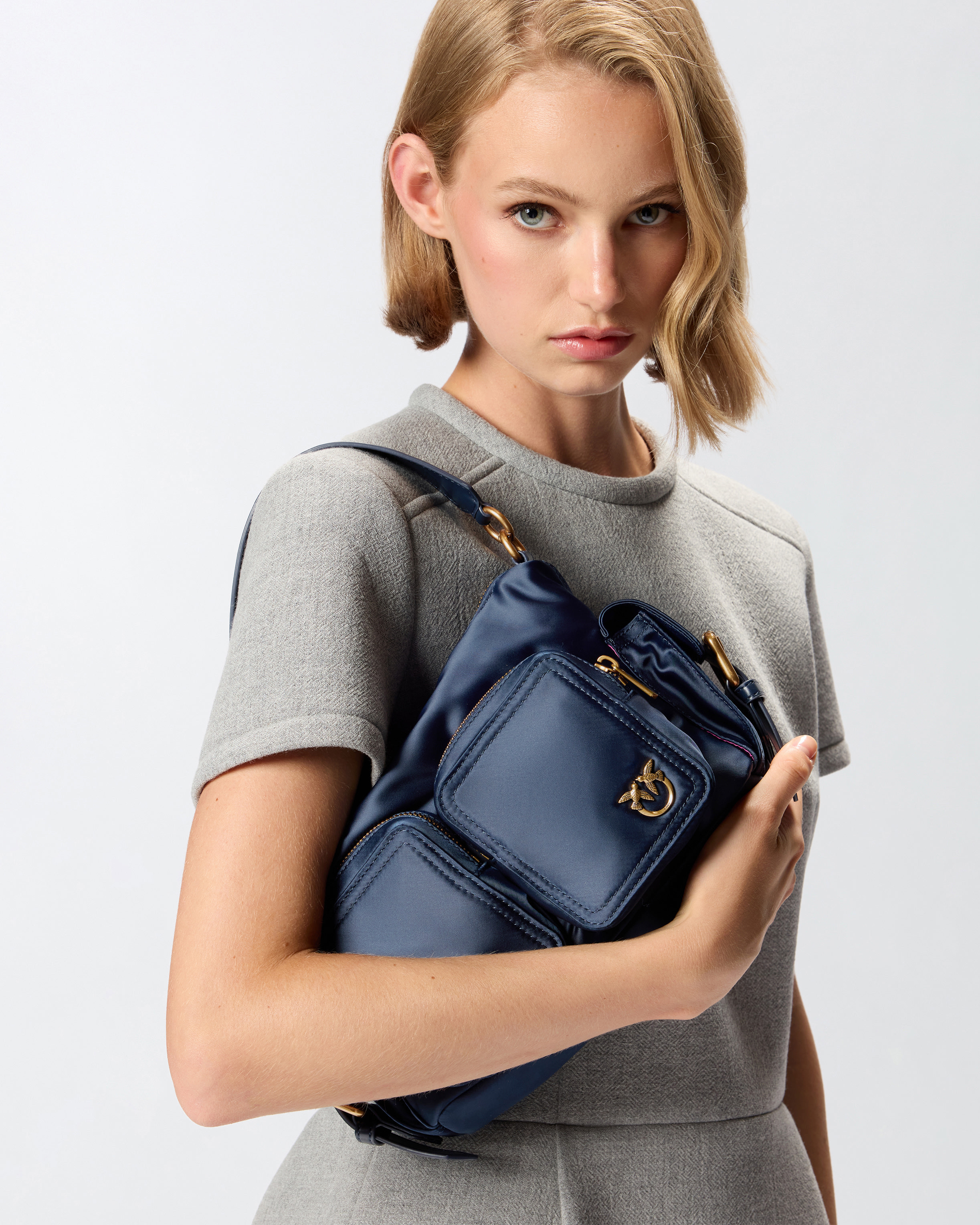 MEDIUM SATIN CAMERA BAG WITH LOVE BIRDS LOGO - 7
