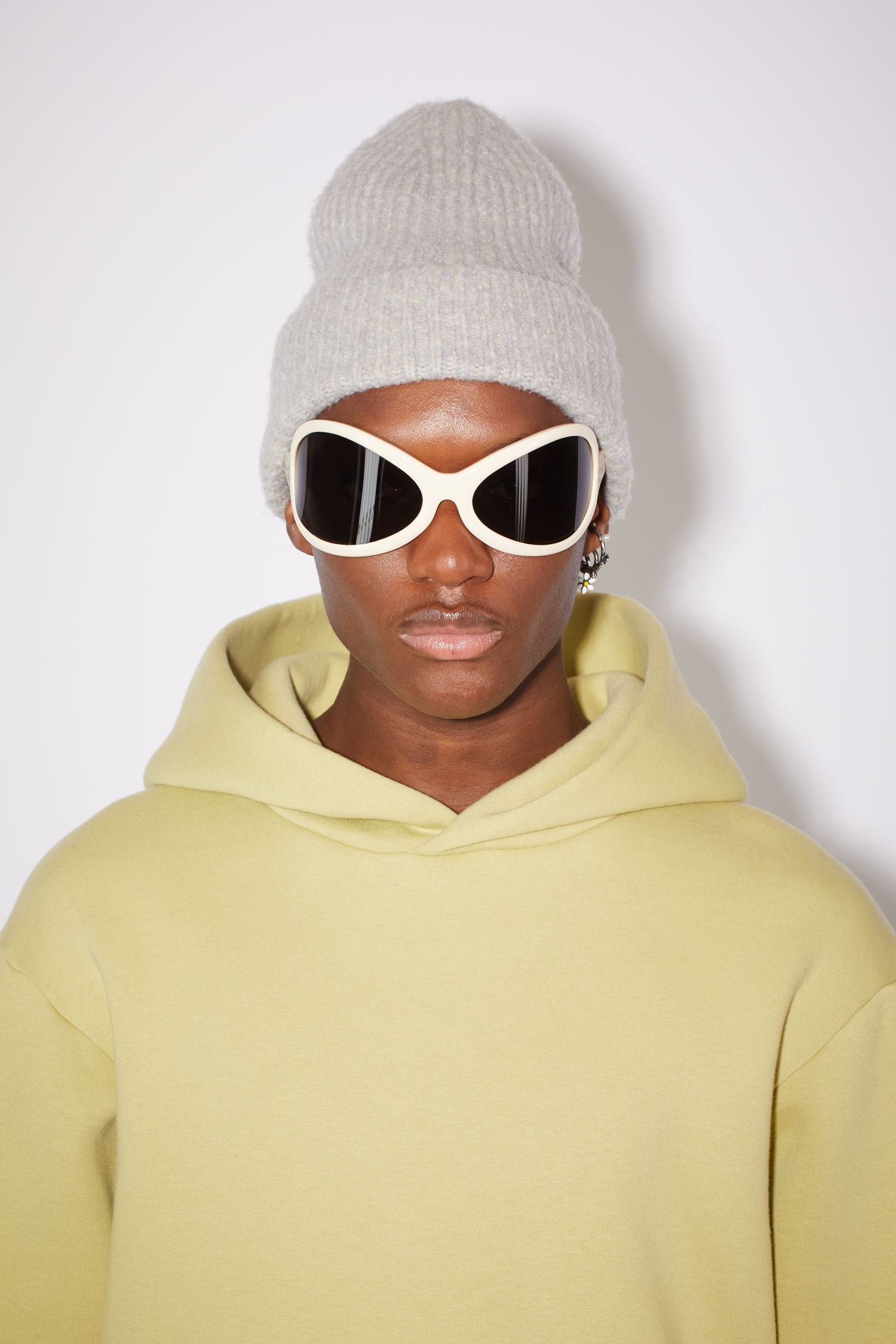 Hooded sweatshirt - Pale green - 6