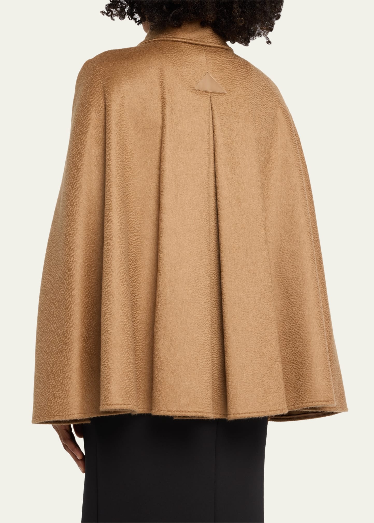 Obliqua Structured Cashmere-Blend Cape - 3