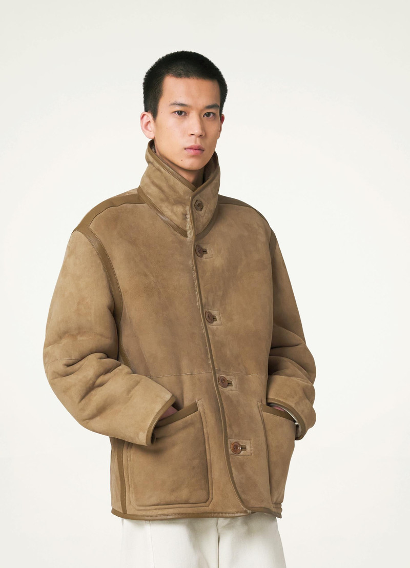 REVERSIBLE SHEARLING COAT
SHEEPSKIN 3