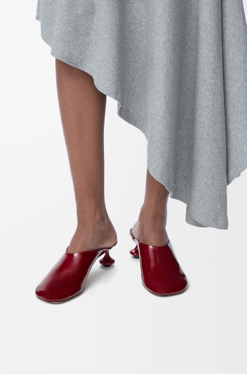 Loewe Toy mule in soft patent lambskin outlook