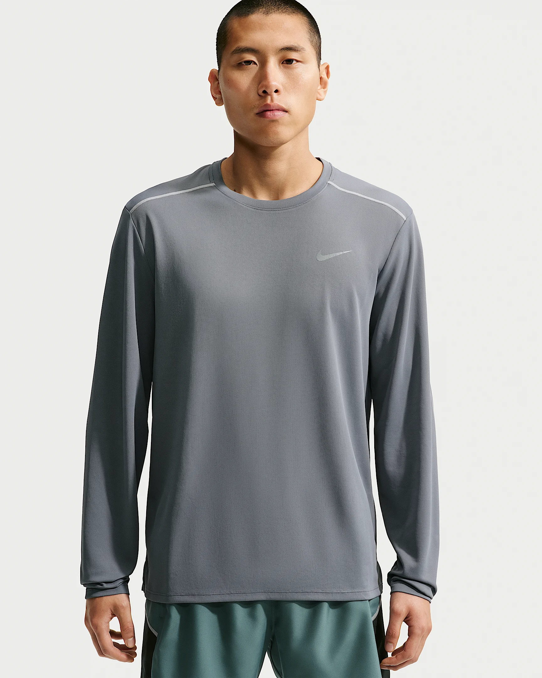 Nike Miler Men's Dri-FIT Long-Sleeve Running Top - 1