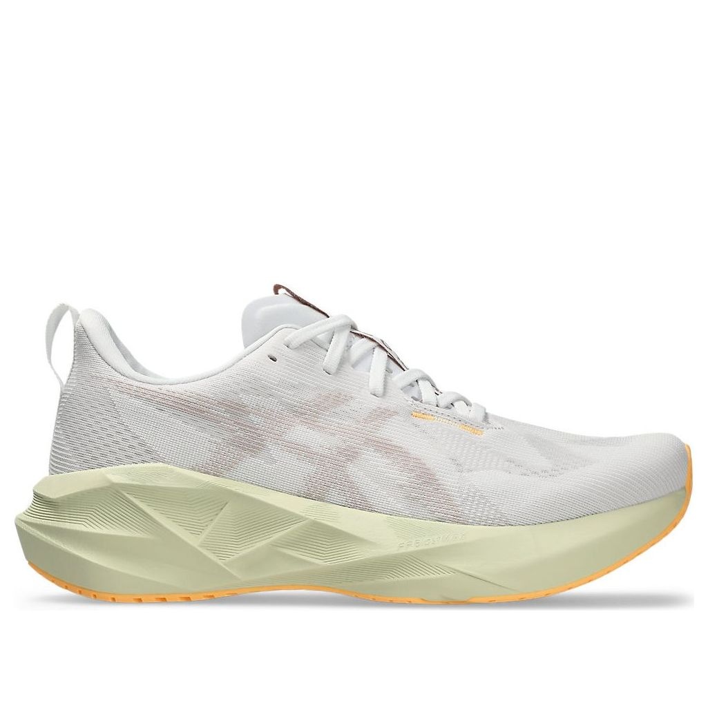 ASICS Novablast 5 'White Fawn' 1011B974-101 - 2