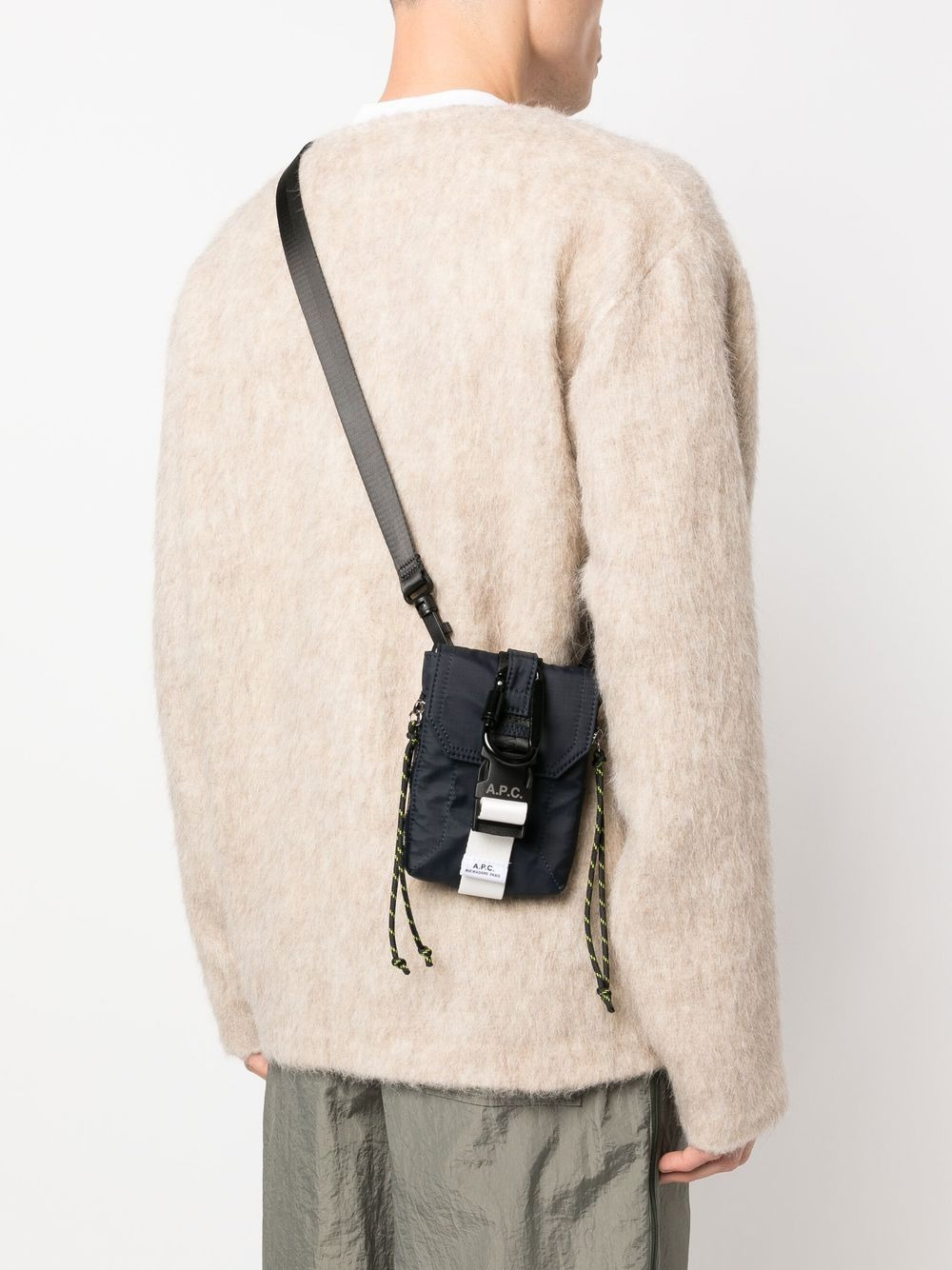 Trek crossbody pouch - 2