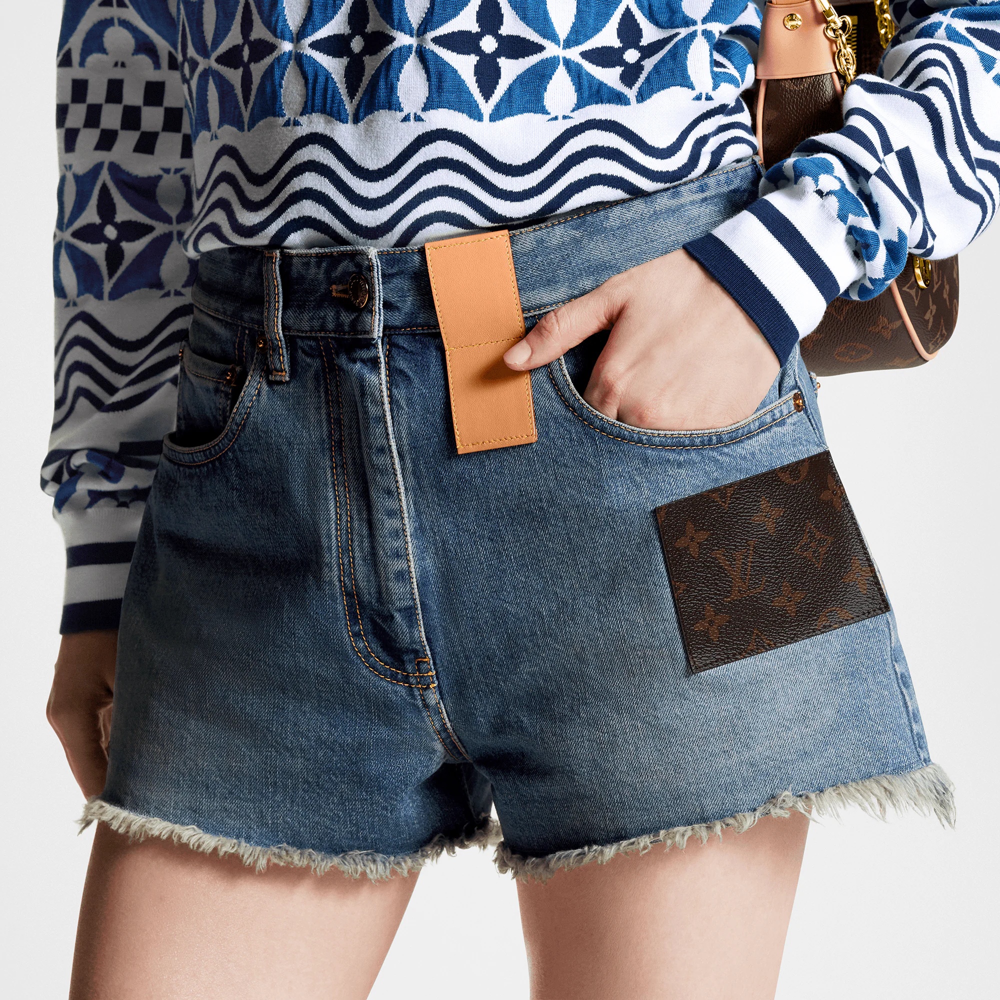Frayed Hem Denim Mini Shorts - 2