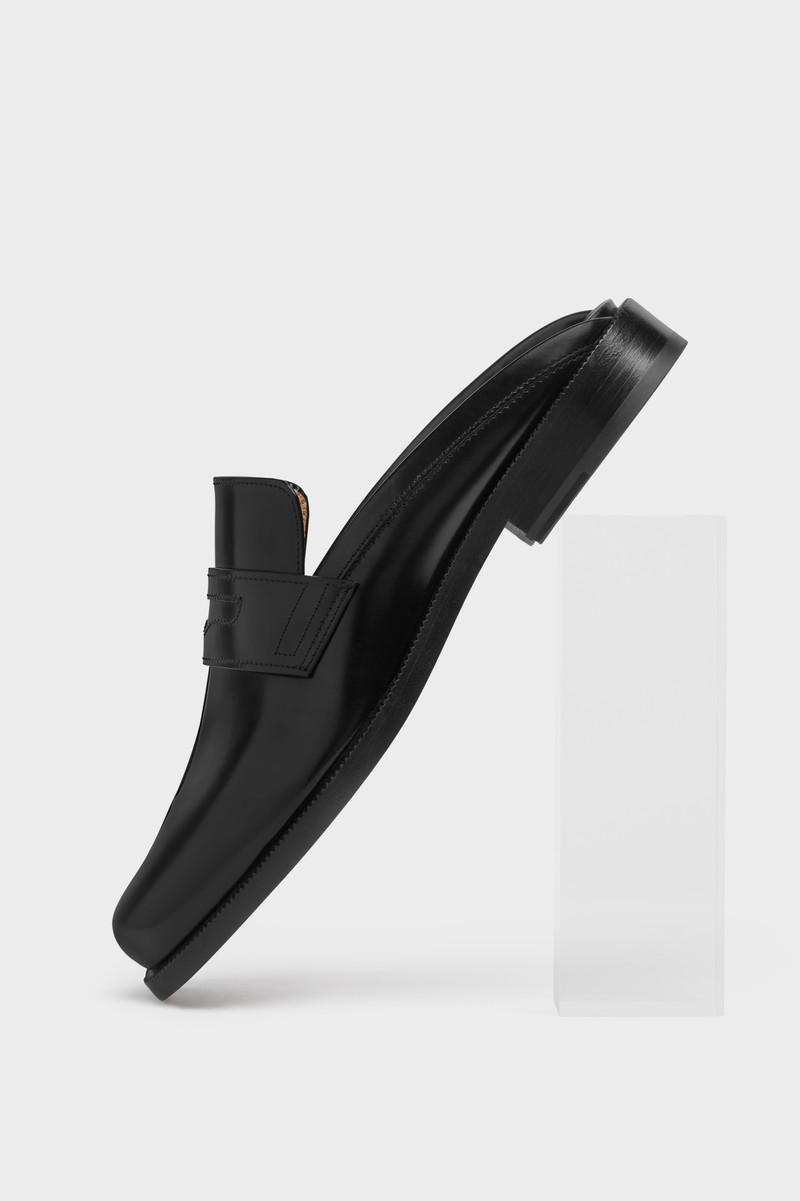 Maison Margiela Tabi City Loafer Mules outlook