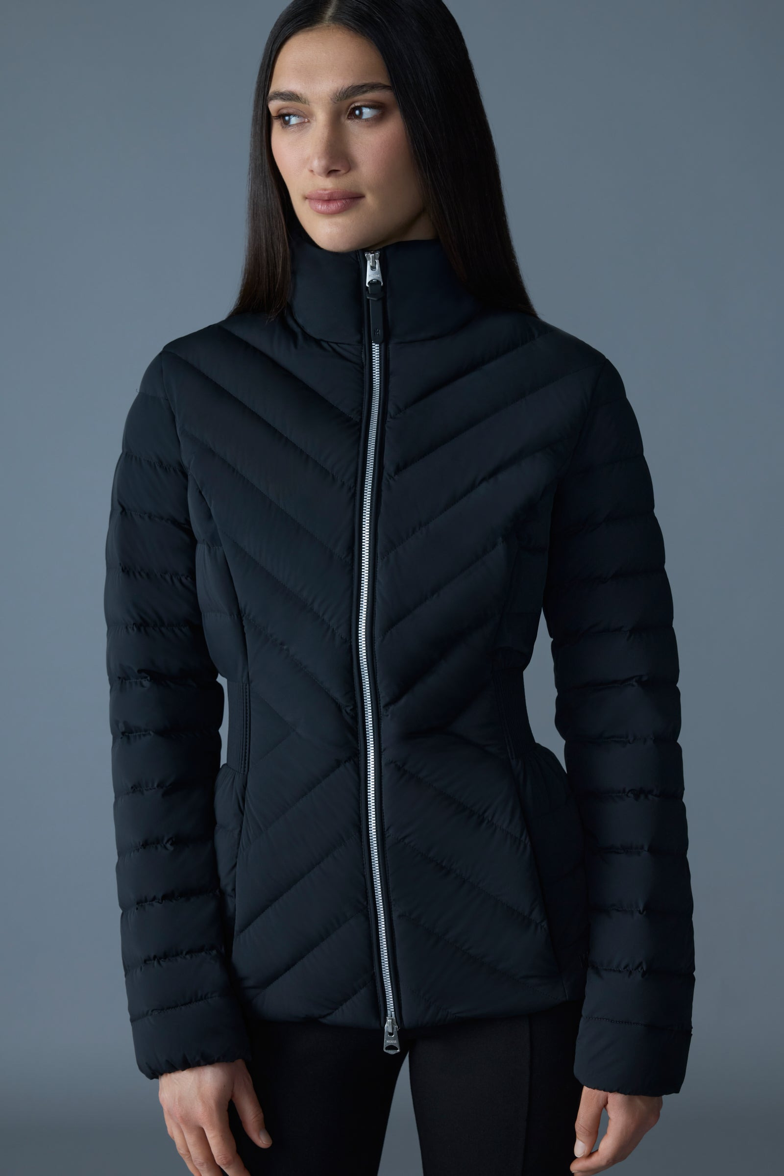 IDALEE Light down hooded jacket - 5