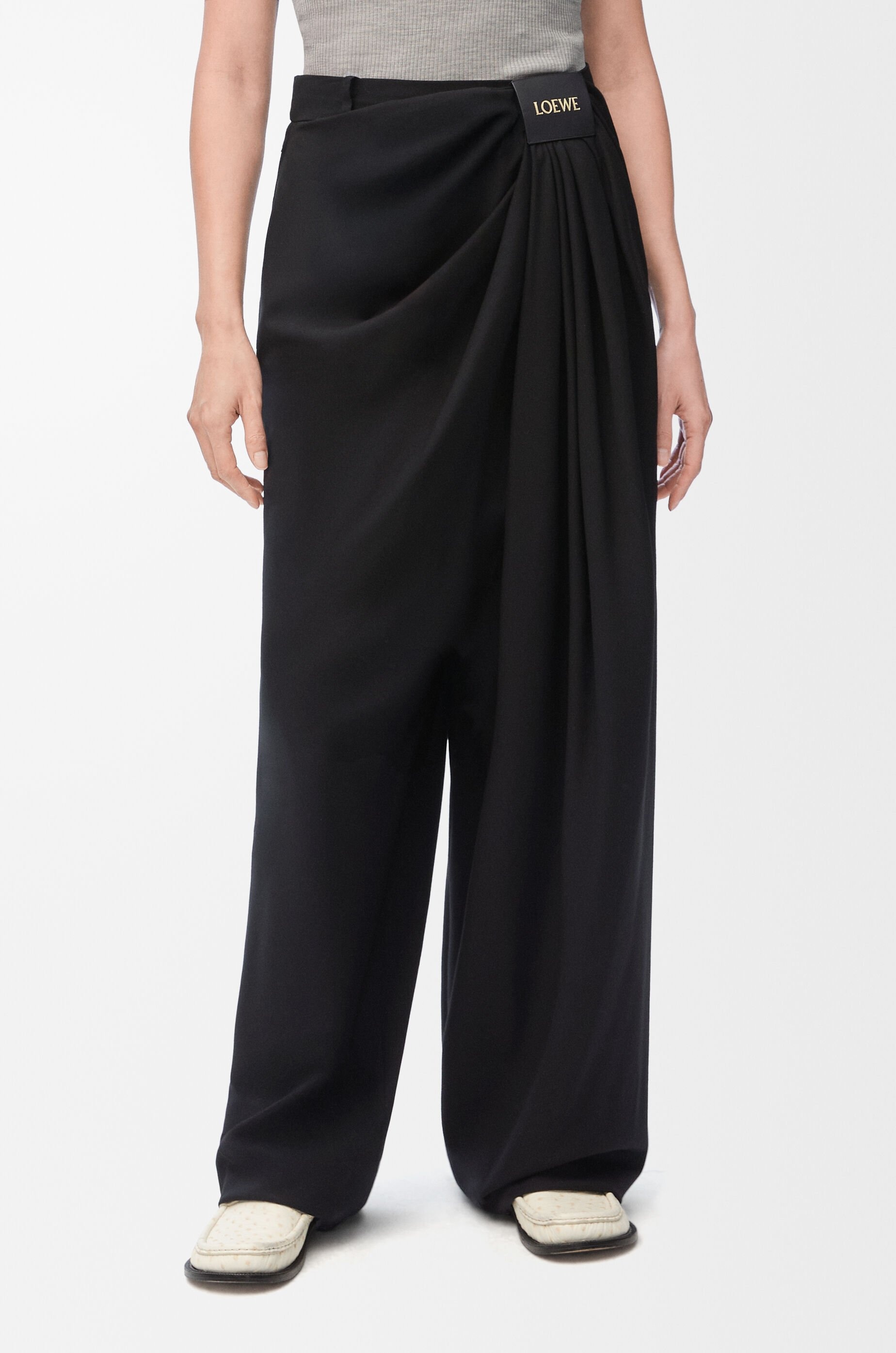 Draped trousers in wool - 3