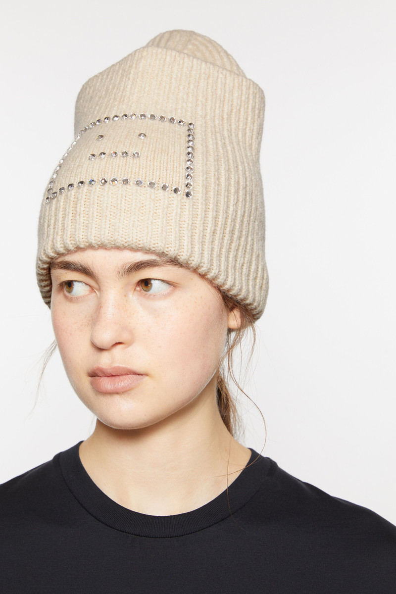 Acne Studios Embellished Face square beanie - Oatmeal melange outlook