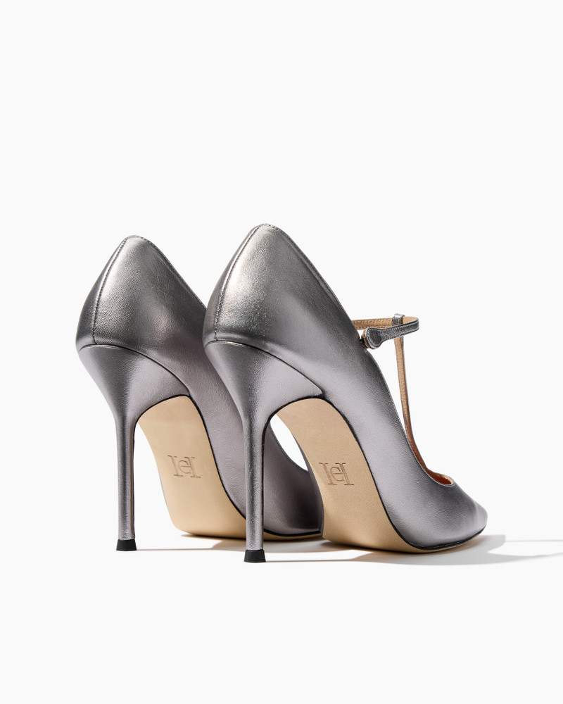 Bow-Embellished Pumps 4