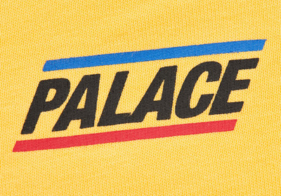 PALACE BASICALLY A T-SHIRT WASHED AMBER outlook