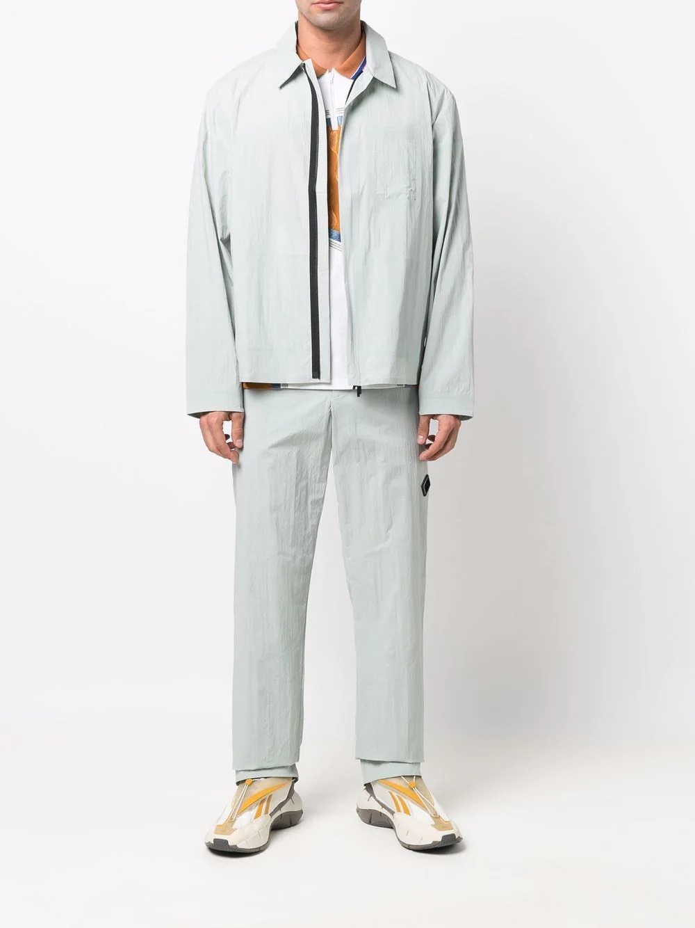 slit-detail straight-leg trousers - 2