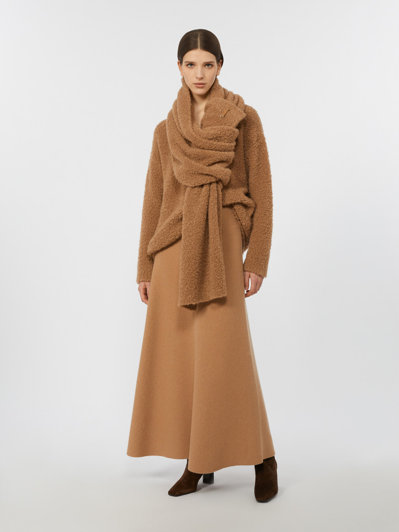 Max Mara PANTERA Bouclé silk V-neck camel jumper outlook