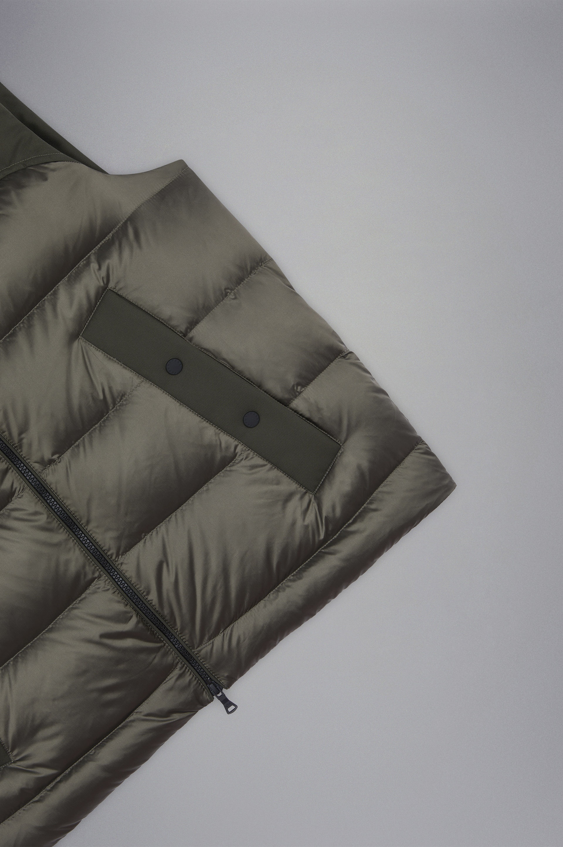 HYBRID VEST MADE OF IRIDESCENT NYLON AND TECHNICAL FABRIC - 5