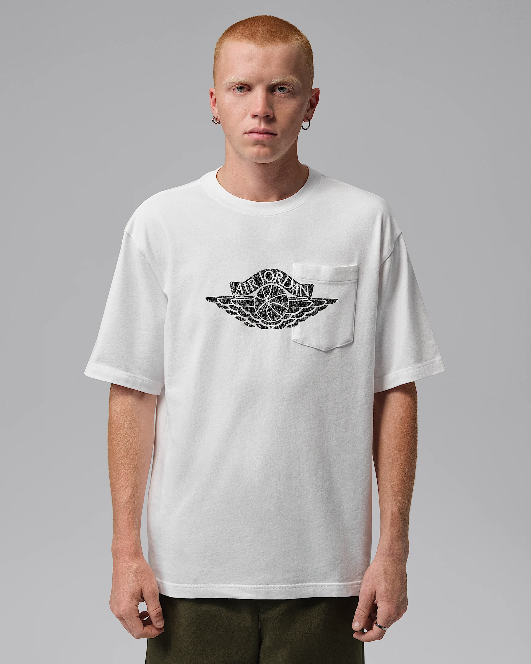 Jordan Flight Essentials Men's Pocket T-Shirt - 1