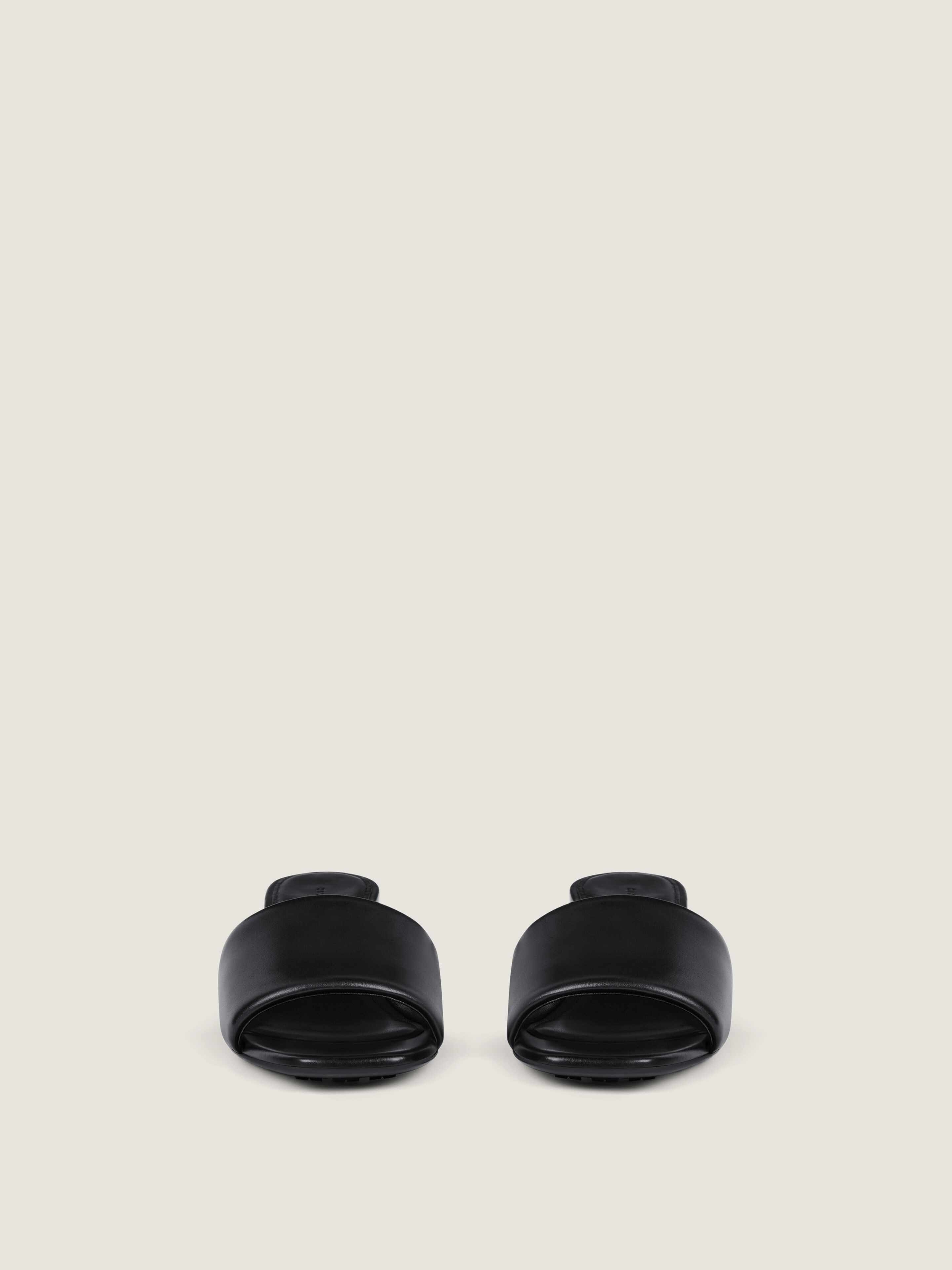G CUBE MULES IN LEATHER - 2
