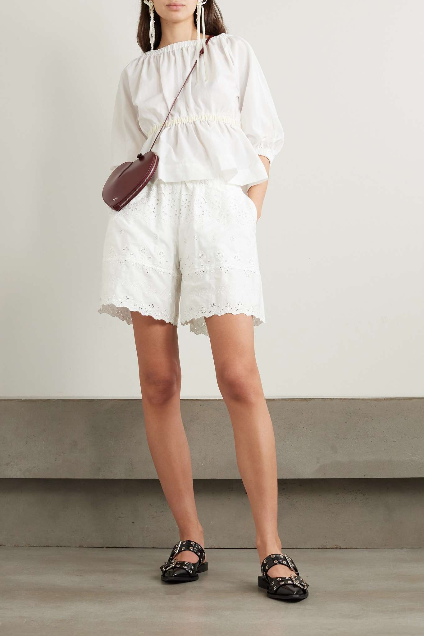 Scalloped embroidered broderie anglaise cotton-poplin shorts - 2