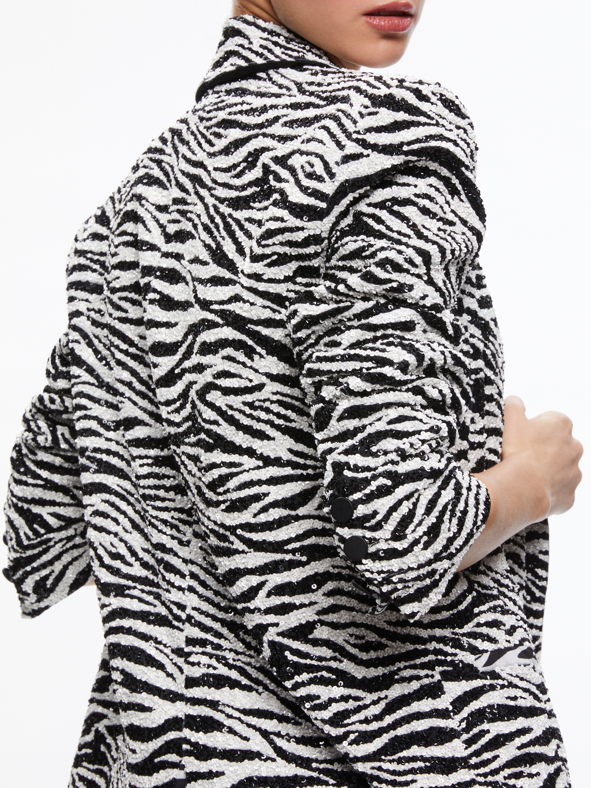 SHAN BOXY OVERSIZED EMBELLISHED BLAZER - 5