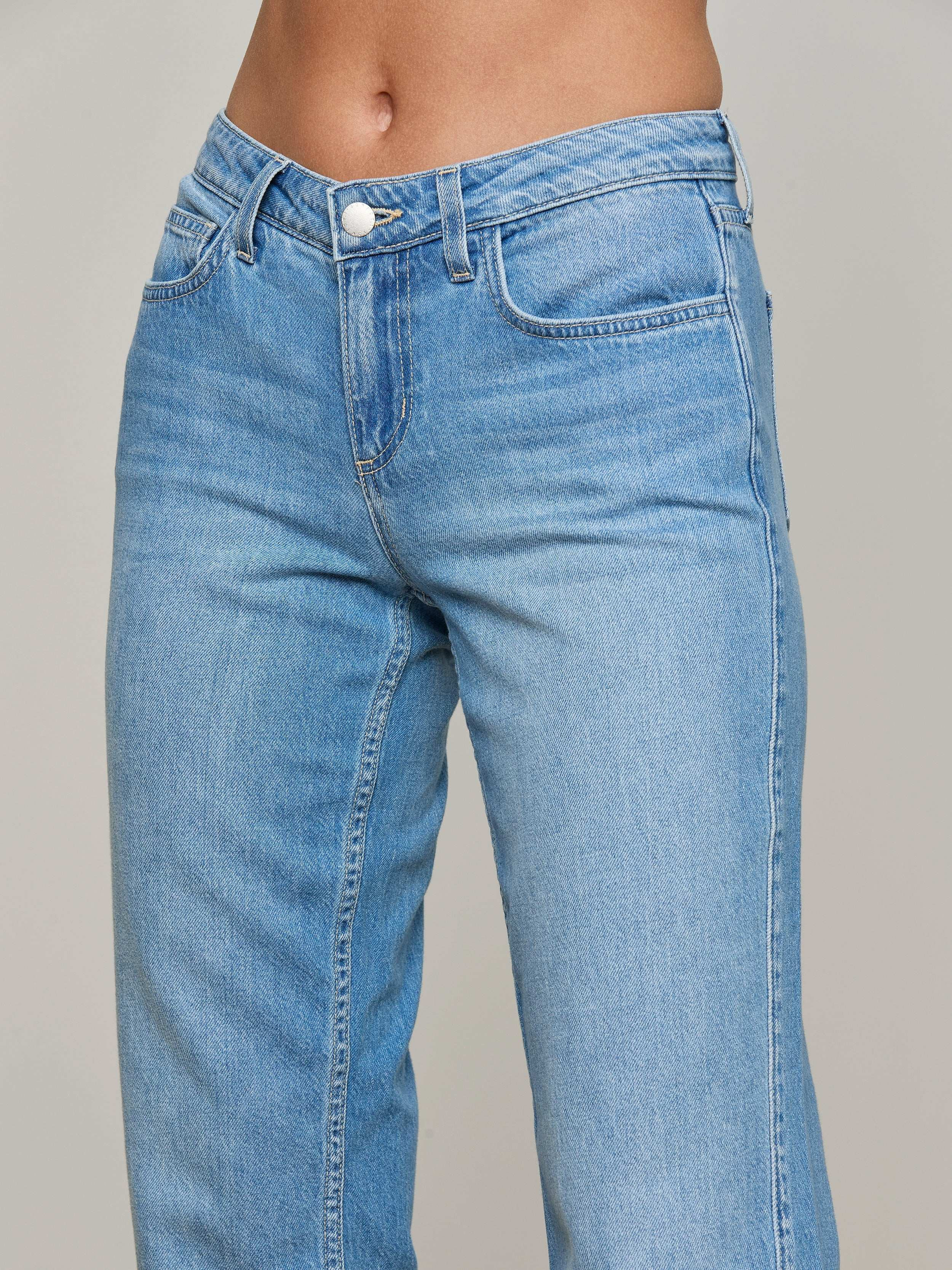 Nevia Slouchy Straight-Leg Jean - 4
