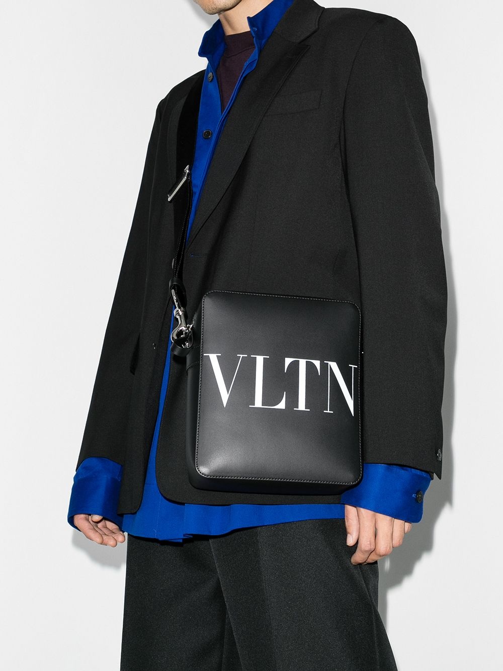 VLTN logo-print shoulder bag - 2