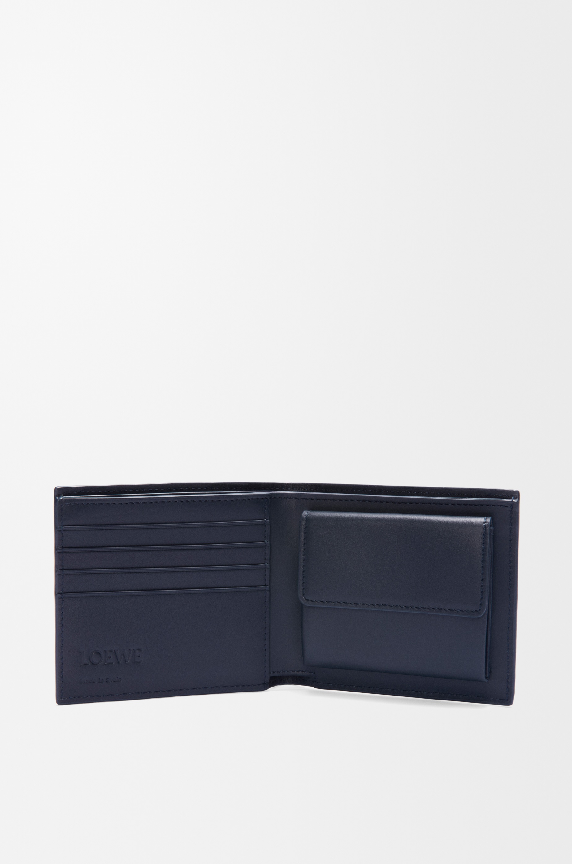Bifold coin wallet in textured classic calfskin - 2