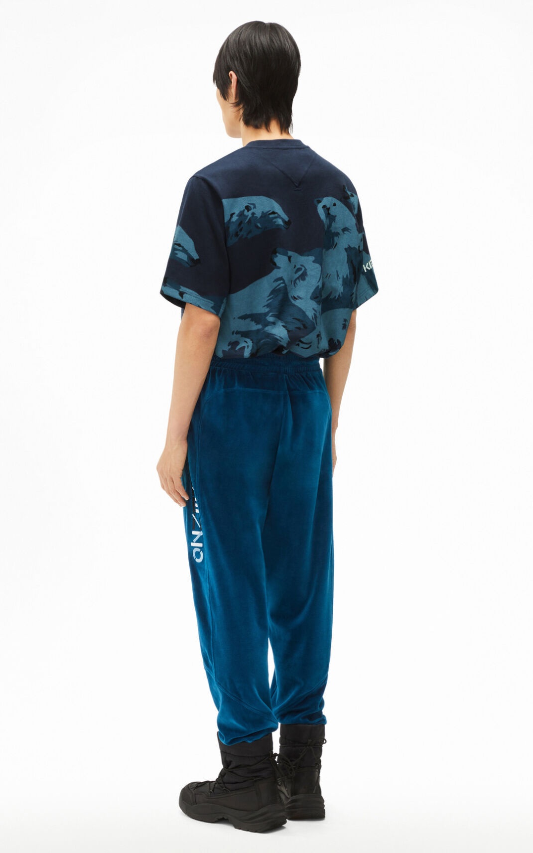 'The Winter Capsule' oversized velvet jogging bottoms - 3