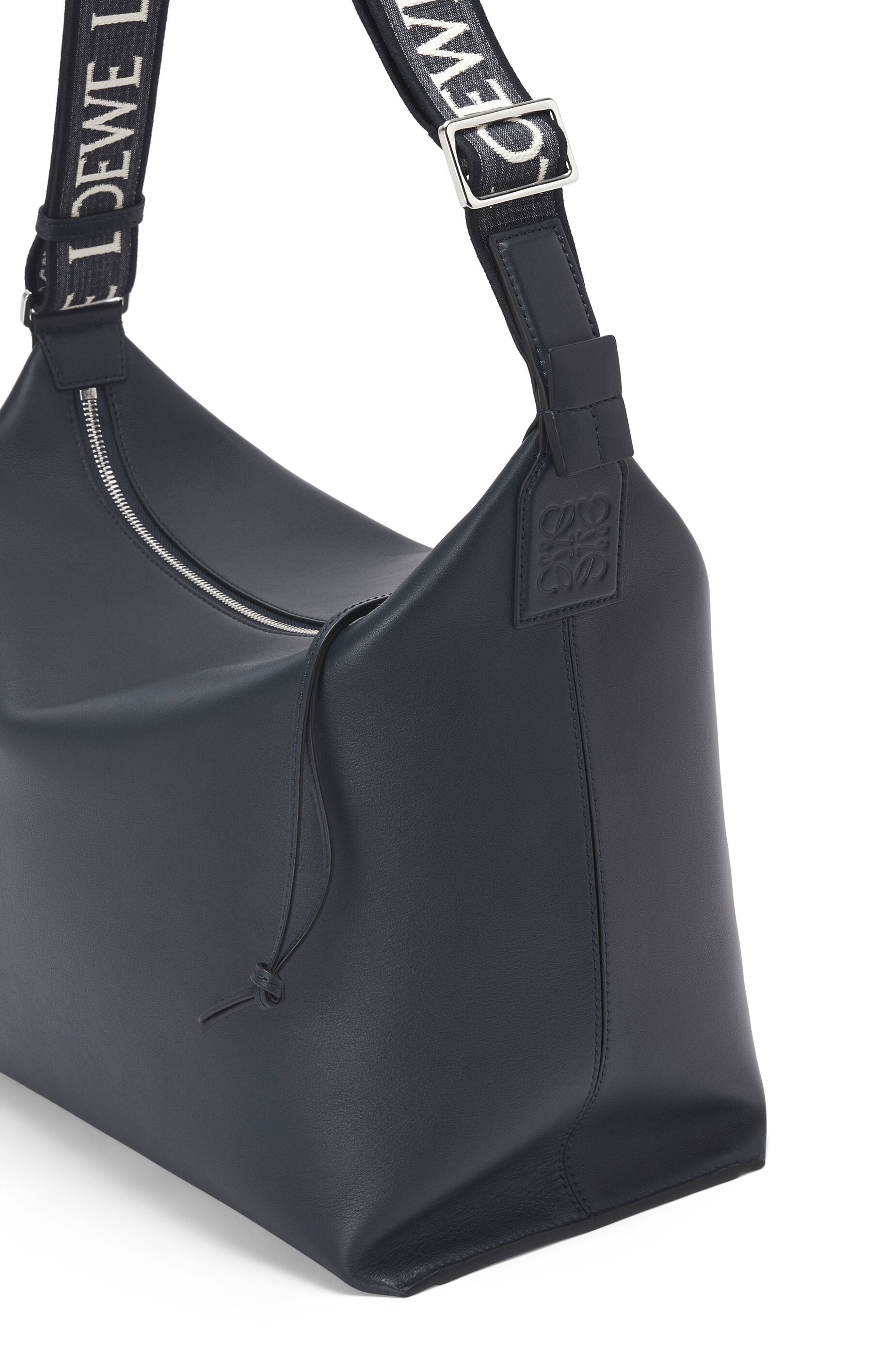 Cubi Crossbody bag in supple smooth calfskin and jacquard - 5