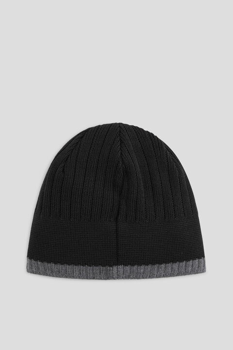 Eastan Beanie in Black - 3