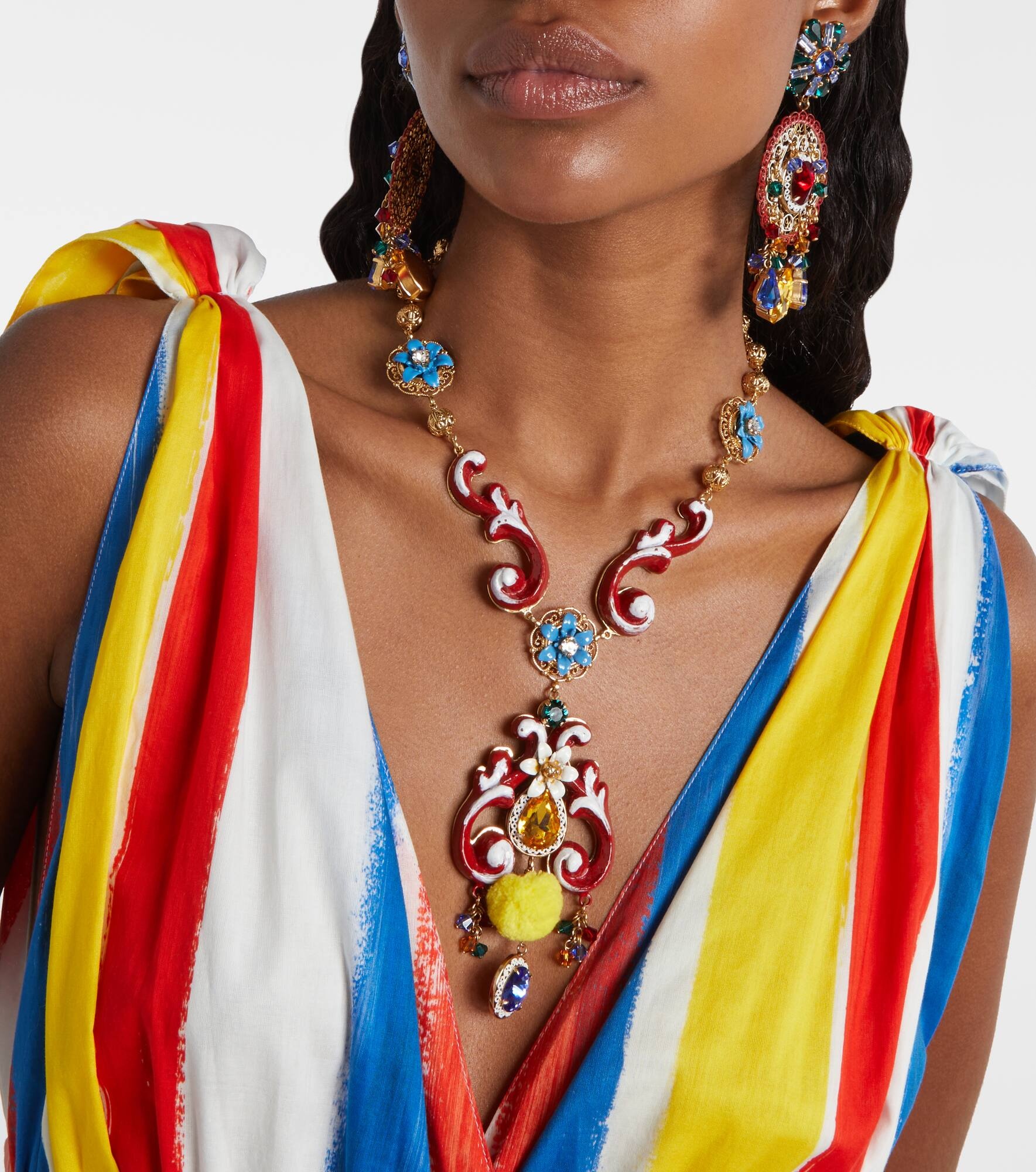 Embellished pedant necklace - 5