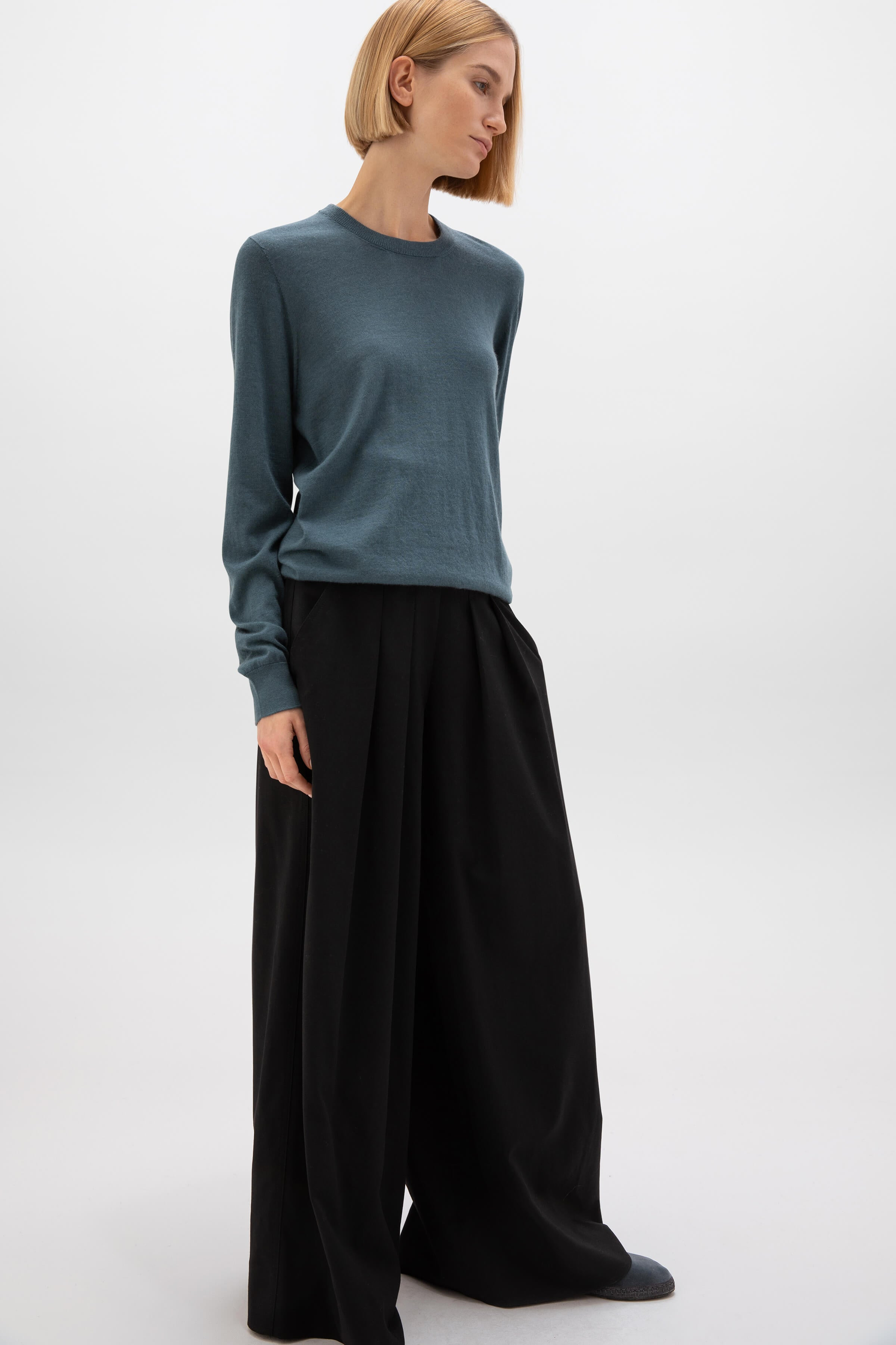 Superfine Cashmere Round Neck - 8