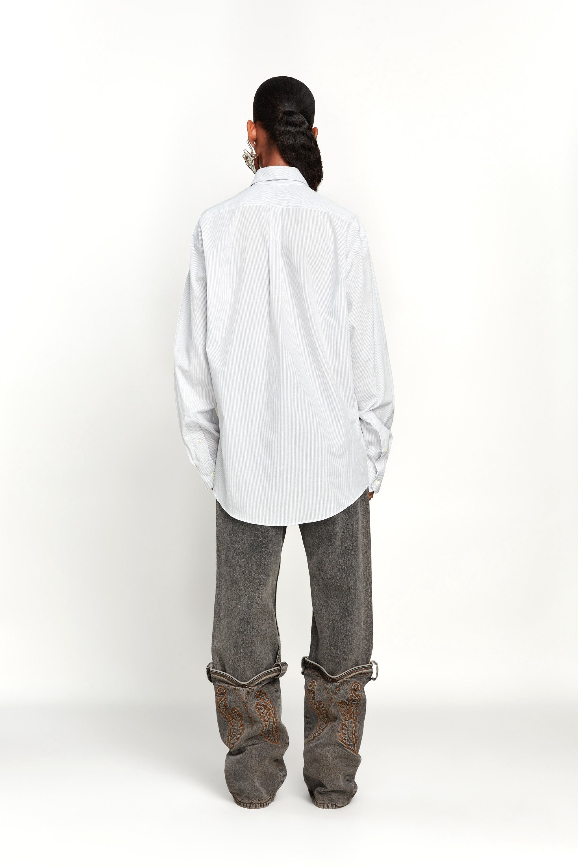 Pinched Logo Shirt - 4