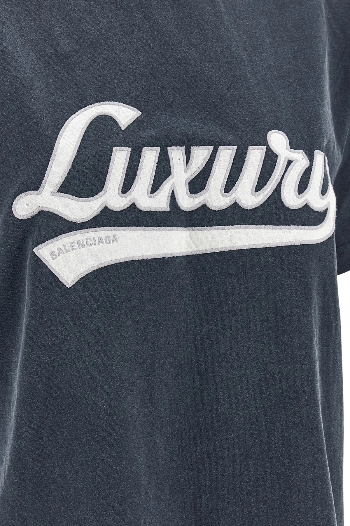 Embroidery t-shirt - 4