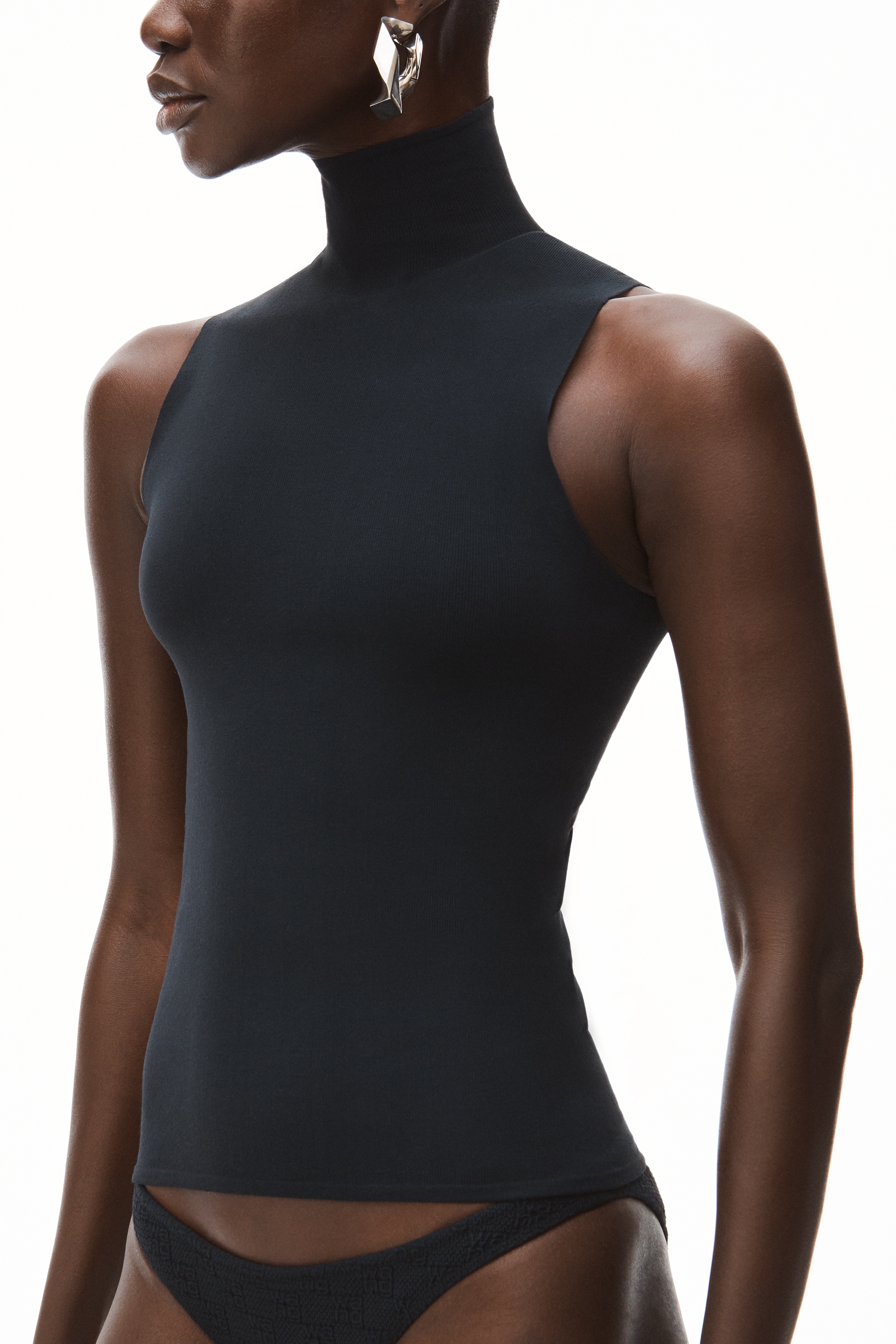 MOCK NECK TANK IN SEAMLESS RIBBED NYLON - 5