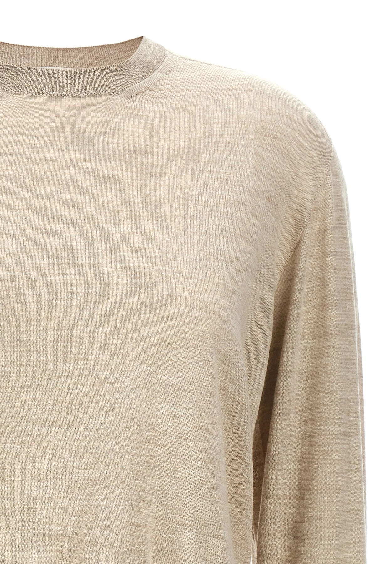 Asymmetrical mesh - 3