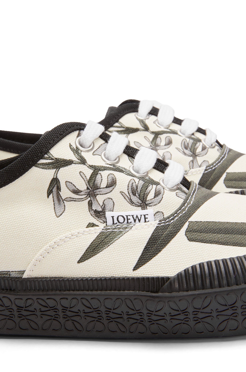Terra Vulca lace-up sneaker in printed canvas 5