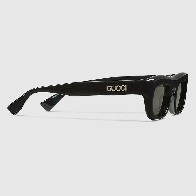 GUCCI Oval frame sunglasses outlook