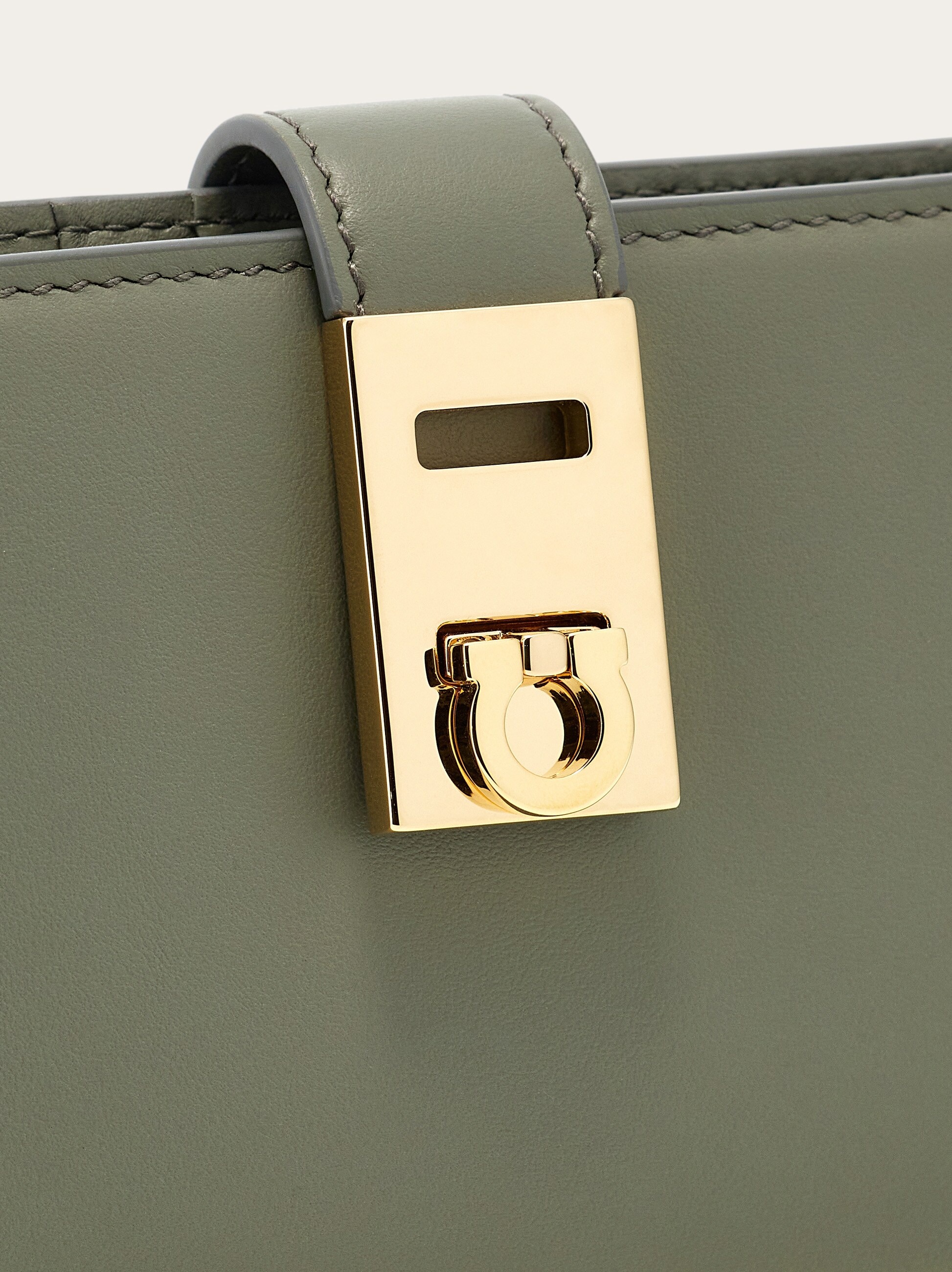 Hug continental wallet - 5