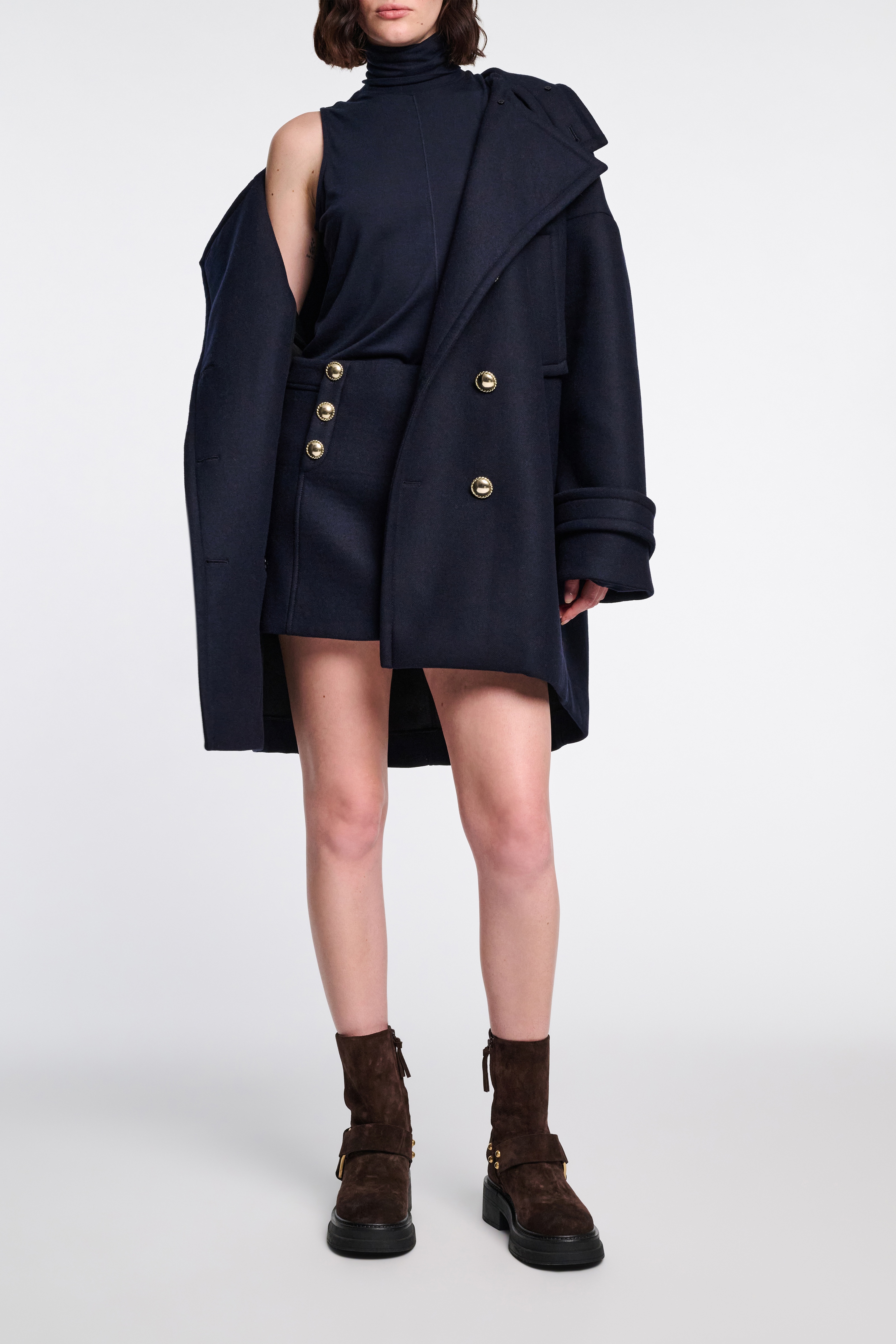 SUEDE SOFTNESS - Short Combat - 3