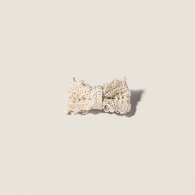 Cotton hair clip 1