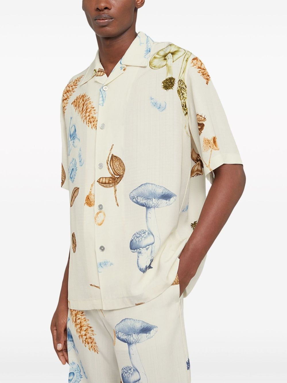 mushroom-print short-sleeved shirt - 4