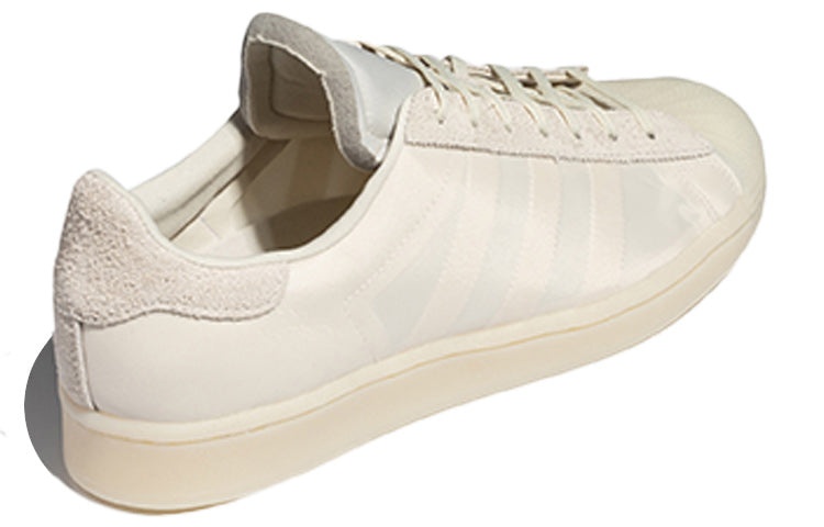 adidas gazelle silver green womens Adidas Superstar 82 main image 0
