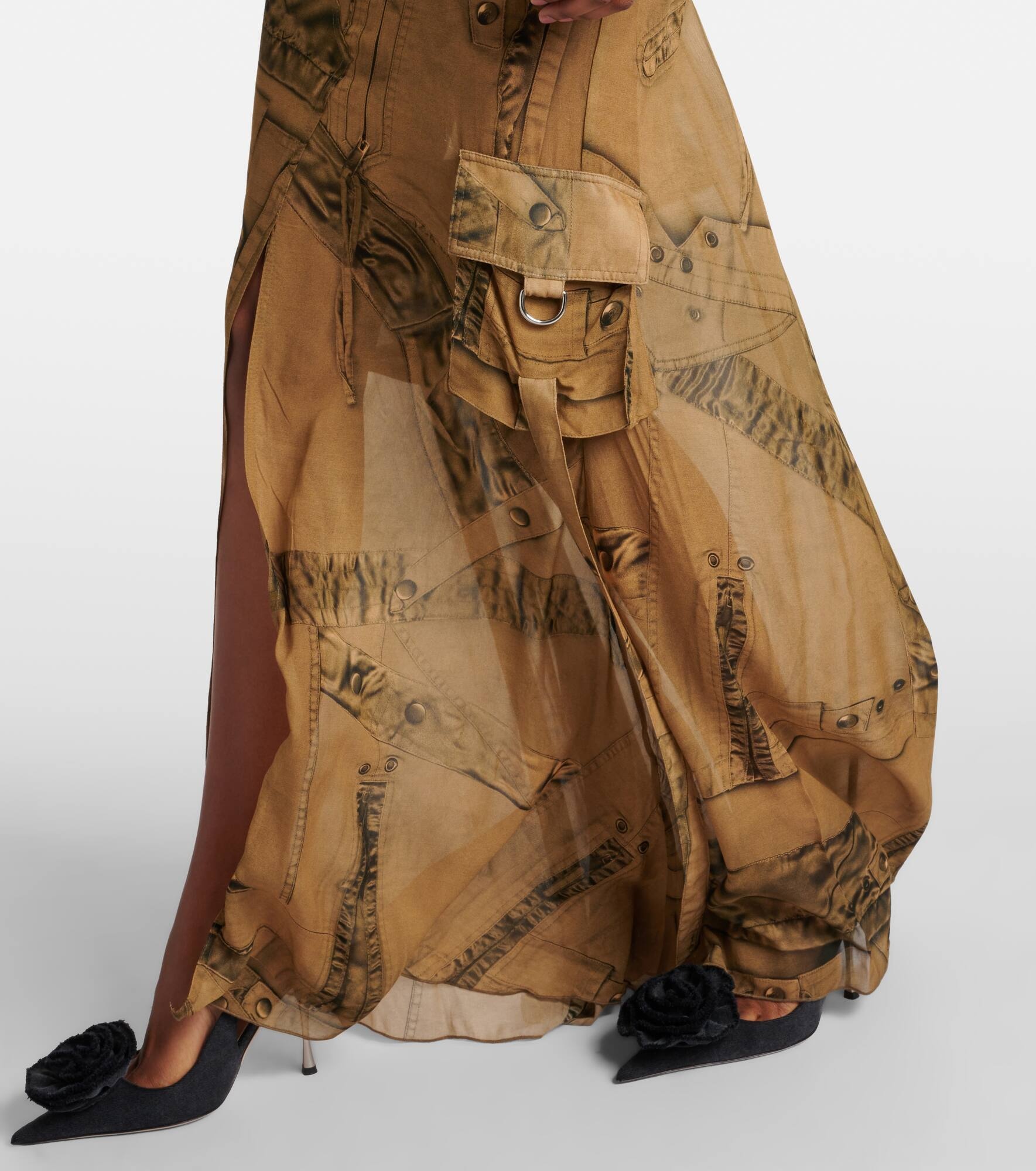 Printed denim-trimmed gown - 5