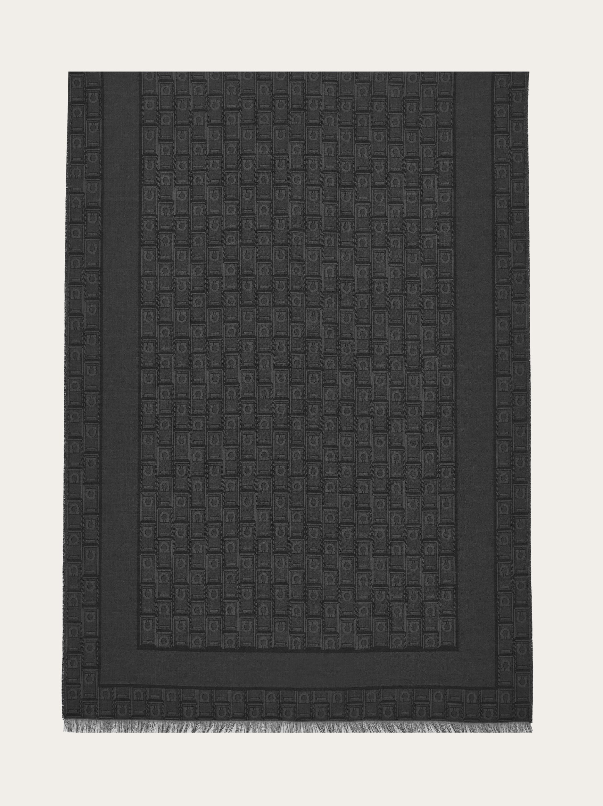Gancini Monogram jacquard stole - 4