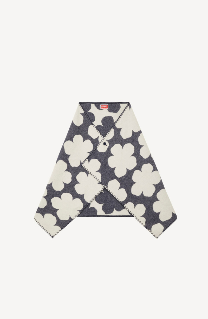 KENZO 'Hana Dots' blanket outlook