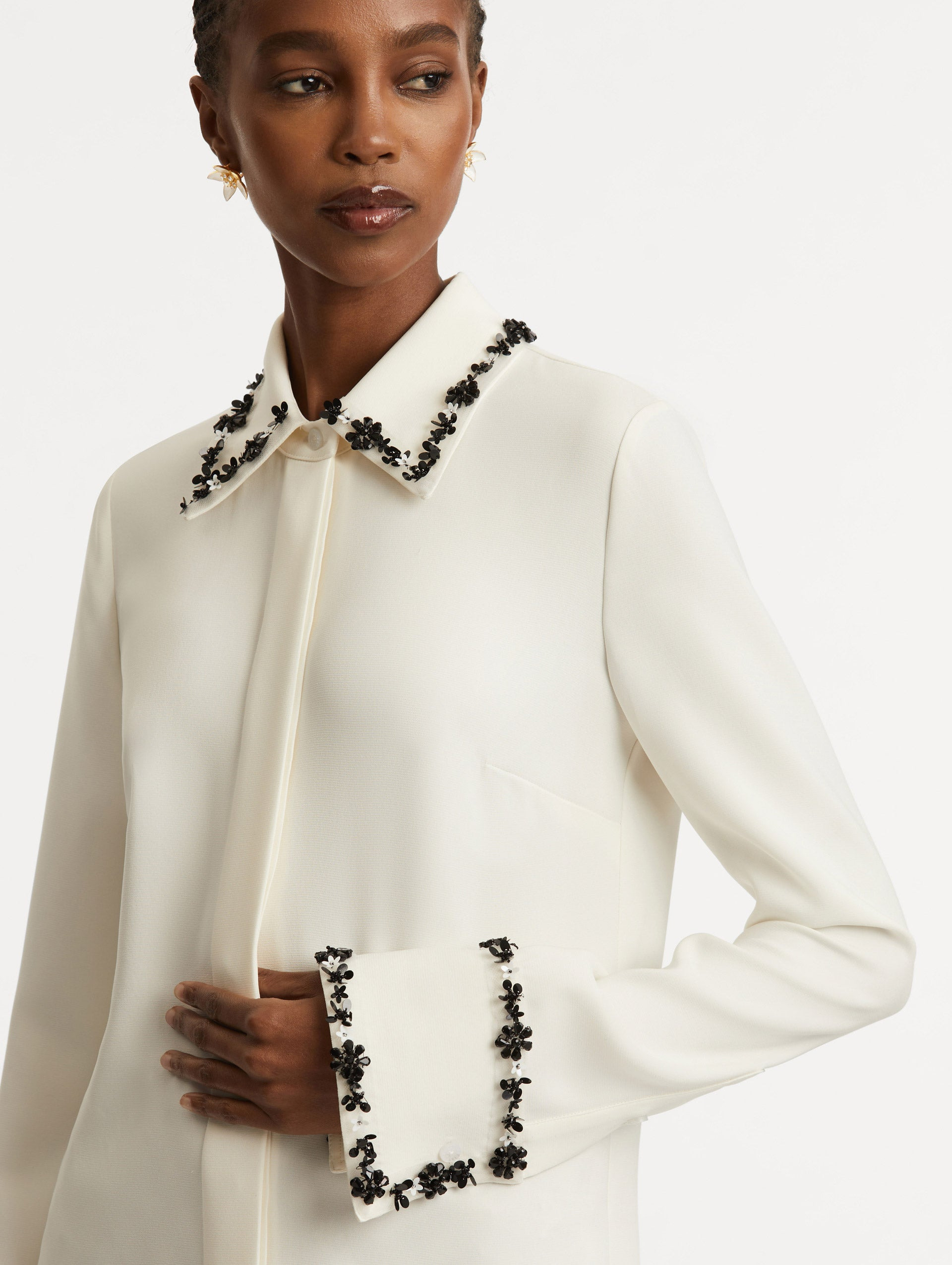 SEQUIN FLORET EMBROIDERED BLOUSE - 6