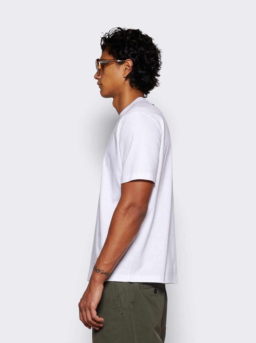 Essential Tee Optic White - 4
