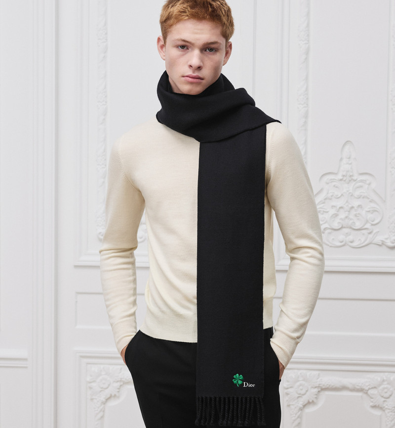 Dior Dior Clover Scarf outlook